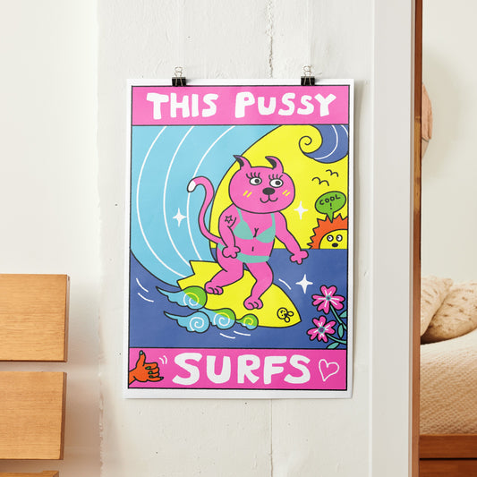 This Pussy Surfs